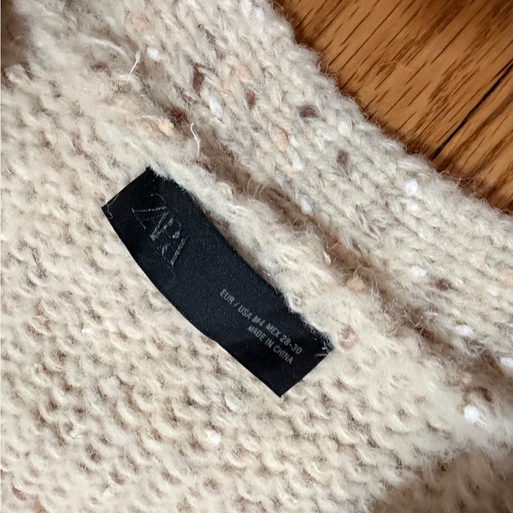 Zara Oversized Chunky Knit Cardigan Sweater Beige Speckled Button Front M-L. - Picture 3 of 7